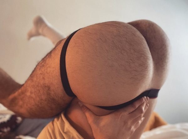 Photo by Sir Maci with the username @SirMaci,  July 6, 2021 at 1:18 PM. The post is about the topic male ass cracks are so fantastic and the text says 'Fuzzy peach - Pelyhes barack
#gay #ass #asscheeks #cheeks #crack #asscrack #fuzzy #thigh #hairy #szoros #comb #pelyhes #segg #fenek #farpofa #meleg'