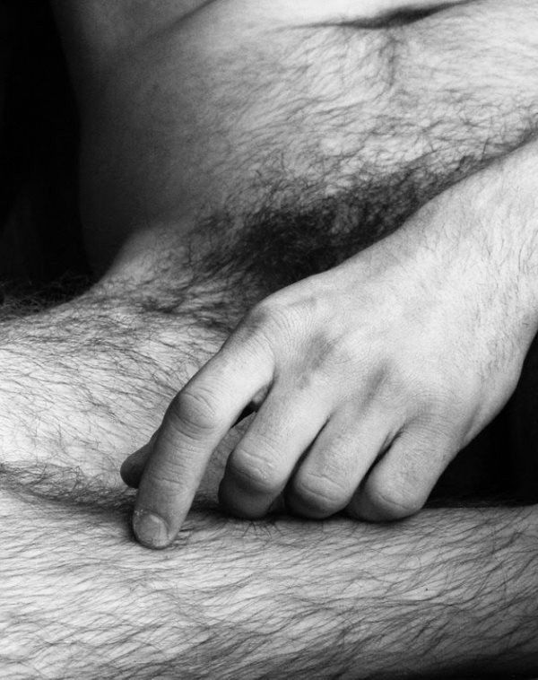 Photo by Sir Maci with the username @SirMaci,  July 29, 2021 at 7:31 AM. The post is about the topic Gay hairy legs and the text says 'Hands up - Kezeket fel!
#gay #pubes #hairy #bellybutton #koldok #szoros #fanszorzet #meleg'