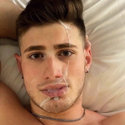 Photo by Sir Maci with the username @SirMaci,  July 6, 2020 at 9:14 AM. The post is about the topic Gay Facials and the text says 'Thick Ropes'