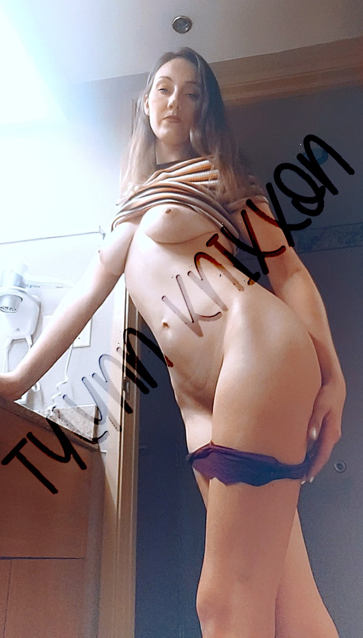 Photo by tylynn knixxon with the username @tylynnknixxon, who is a verified user,  August 31, 2020 at 11:49 AM. The post is about the topic Amateurs and the text says '#spun #brunette #petite #chaturbate #drugs #smoke #clouds #petite #longlegs #bigtits #tightass #camgirl #snapchat #perky #blowclouds #realmaateur #pornhub #tylynnknixxon #follow #follow4follow'