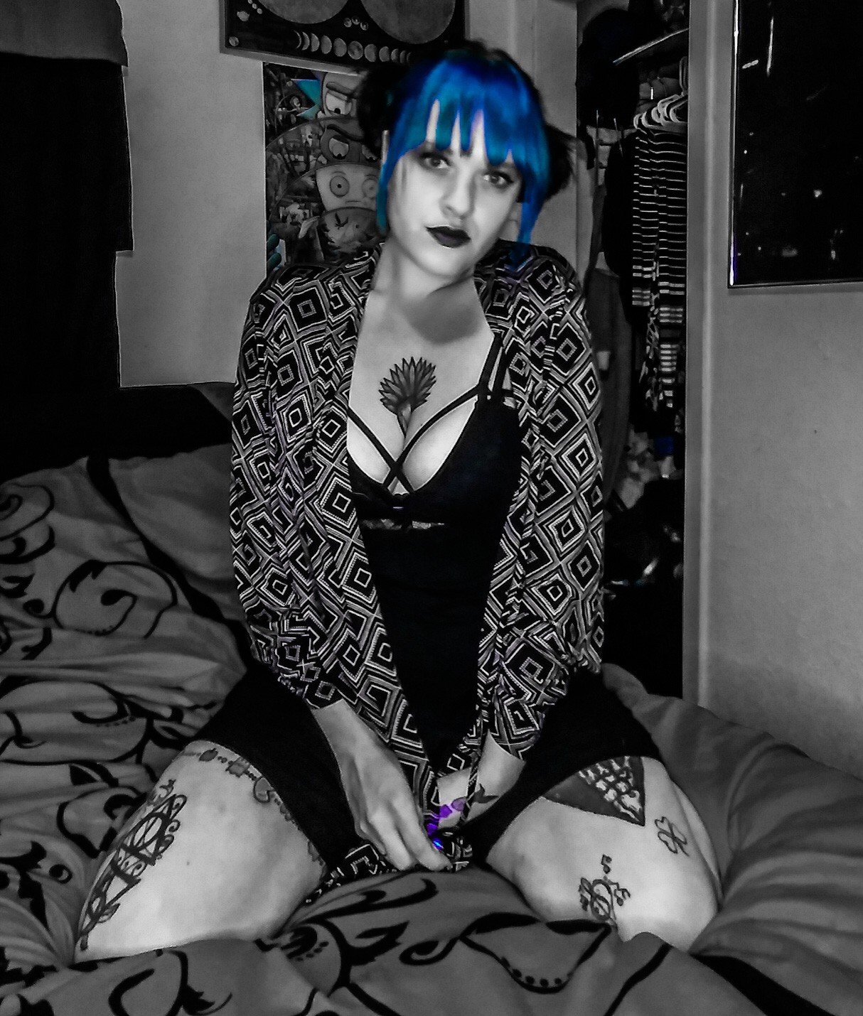 Photo by villainous vixen with the username @villainousvixen, who is a star user,  August 7, 2020 at 7:20 PM. The post is about the topic MILF and the text says 'Hey ya hungry heathens!-- Did you know you can subscribe to my onlyfans? Wanna make sure you don't miss out on any upcoming content?? 

CUM grab 6 months for less that $30! 

DO IT! now. 

I'm waiting.

https://onlyfans.com/villainousvixen'