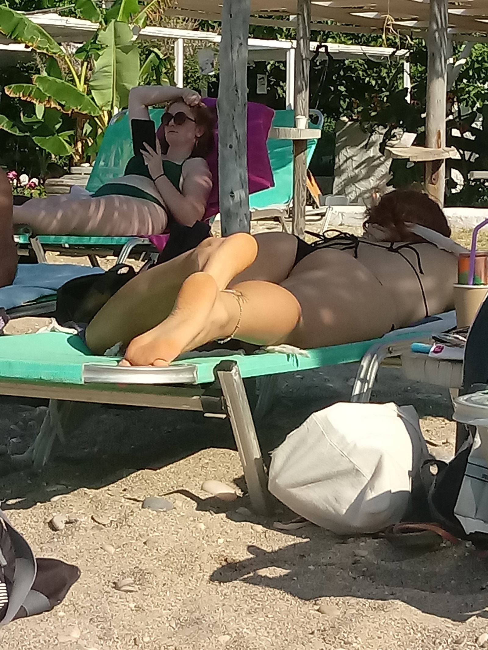 Photo by Blaze-It420 with the username @Blaze-It420,  August 1, 2020 at 4:20 PM. The post is about the topic Creepshots and the text says 'Some pics I snapped earlier today at the beach. Some are better quality than others, but I decided to post them anyway'