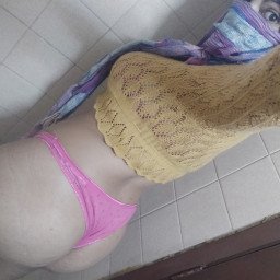 Photo by MuslimWifeyX with the username @MuslimWifeyX, who is a star user,  December 14, 2021 at 2:08 PM. The post is about the topic Ass and the text says 'What do you think of my pink panties?'