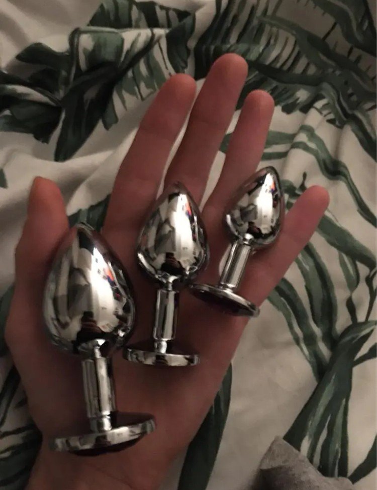 Photo by MollyBottom with the username @MollyBottom,  October 31, 2020 at 11:03 AM. The post is about the topic Sissy_Faggot and the text says '#plugs #toys #reallyme'