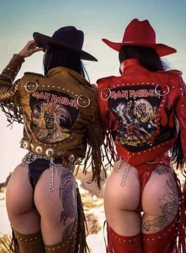 Photo by TheButterflyCatcher with the username @TheButterflyCatcher,  June 22, 2022 at 4:54 PM. The post is about the topic Heavy Metal...rock n roll lifestyle and the text says 'Up The Irons!! 🤘🏻

Cheers!
TheButterflyCatcher'