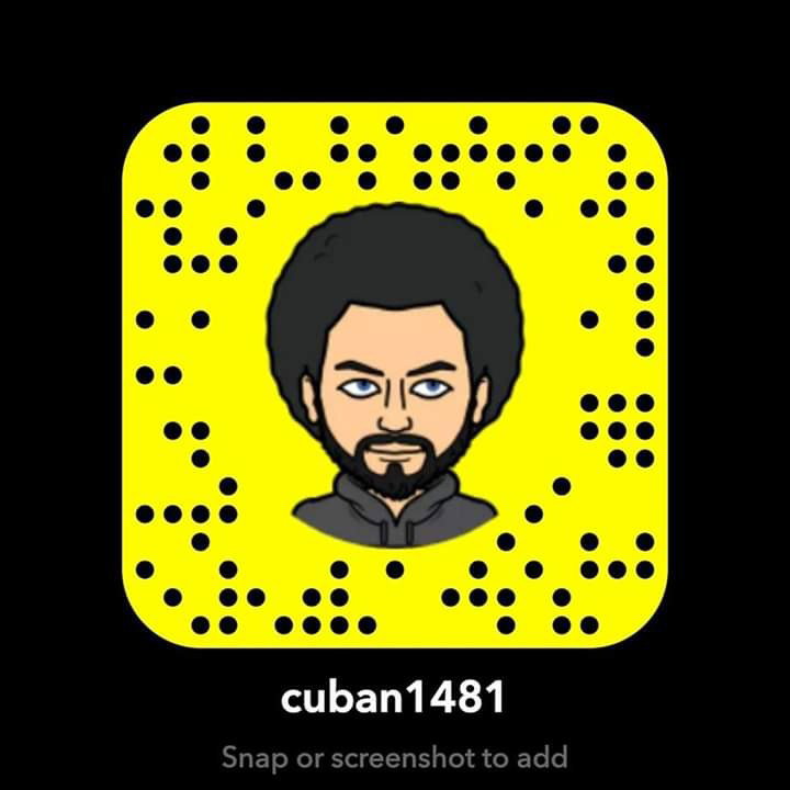 Photo by cubansuarez81 with the username @cubansuarez81,  August 4, 2020 at 4:06 AM and the text says 'hit me up on snap if you want to chat'