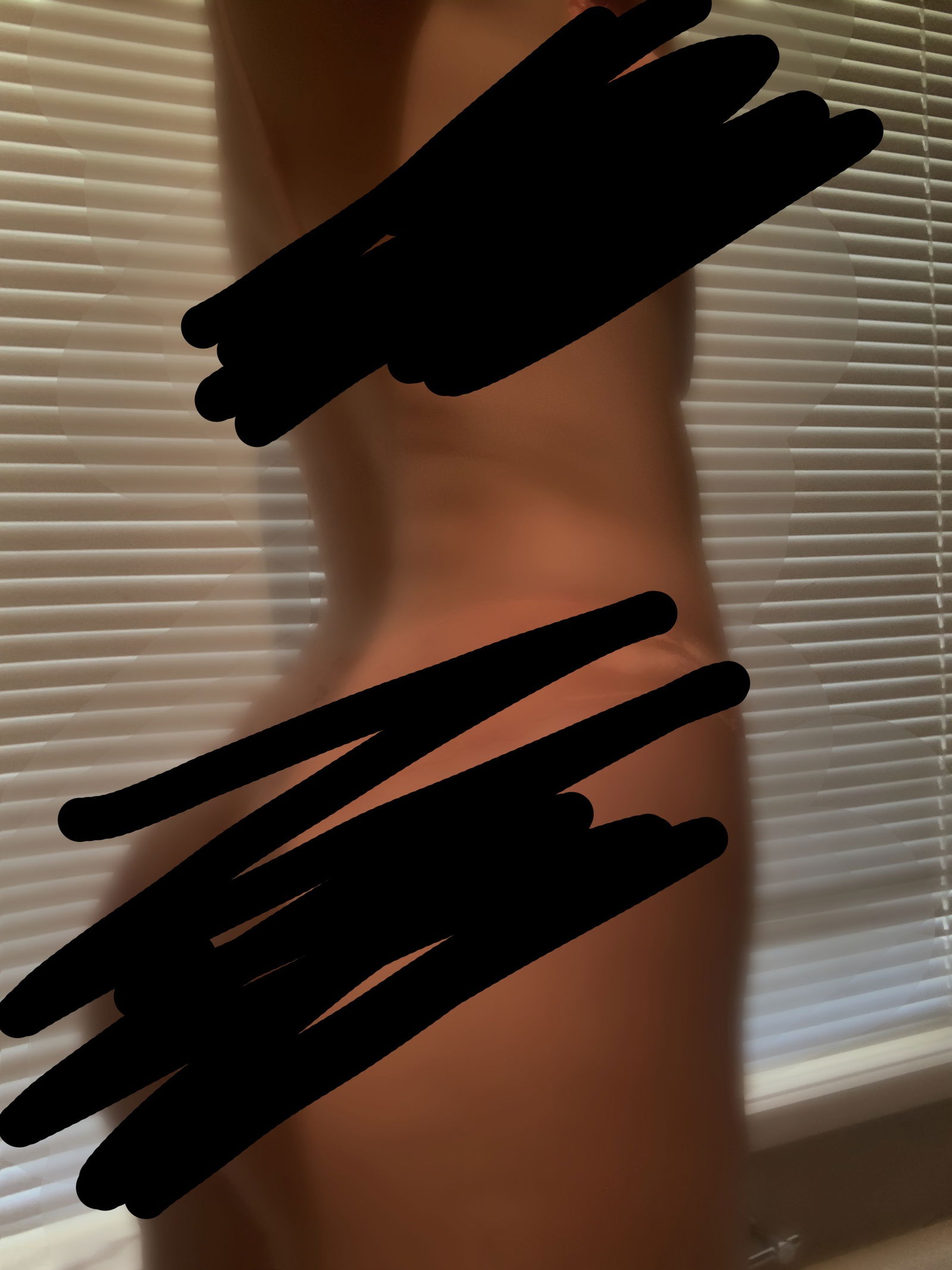 Photo by serena3102 with the username @serena3102,  August 14, 2020 at 5:17 AM and the text says 'Check out my only fans to see the full photo, next 9 subscribers get a 7 day free trial, link in bio xx'