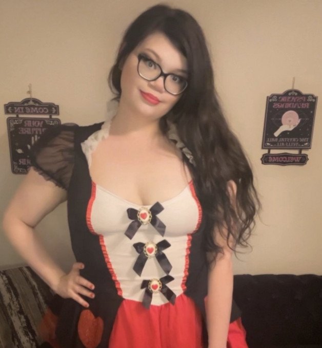 Photo by Aurora Haze with the username @aurorahaze, who is a star user,  October 23, 2024 at 5:53 PM. The post is about the topic Sexy BBWs and the text says 'Want to see what's under my costume? Click the link below!  And Please don't forget to vote for me in the Trick or Treat ManyVids Contest <3 All of my videos are on sale until Halloween! I'm also available for customs'