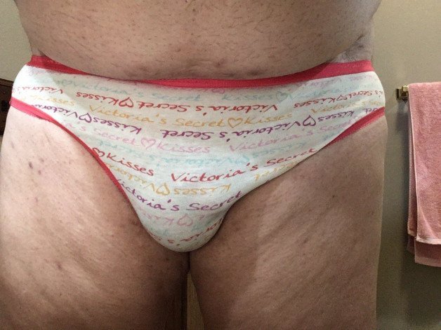 Photo by Wanttosuck with the username @Wanttosuck,  September 5, 2021 at 1:03 AM. The post is about the topic In my wife's panties