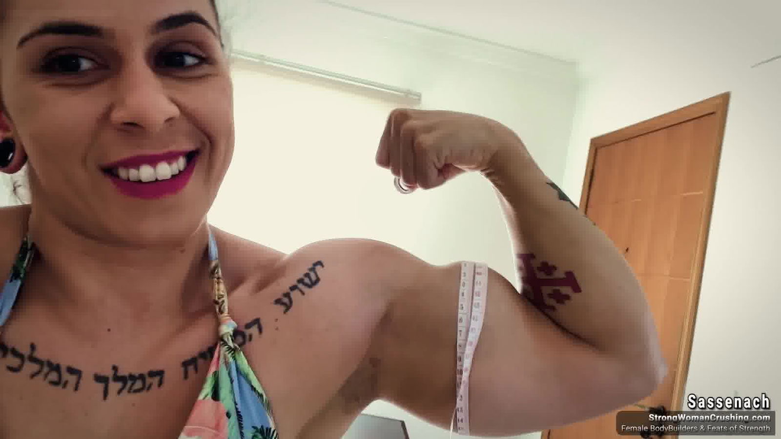 Album by MusclegirlStrength with the username @MusclegirlStrength, who is a brand user,  February 15, 2024 at 1:45 AM and the text says 'Sassenach Smashes Melon! Witness the Power of Her Mighty Muscles!
Full Video: https://bit.ly/47ONsCd

Experience the raw power of muscular goddesses as they dominate and flex, bending metal, crushing objects, and showcasing their incredible strength -..'