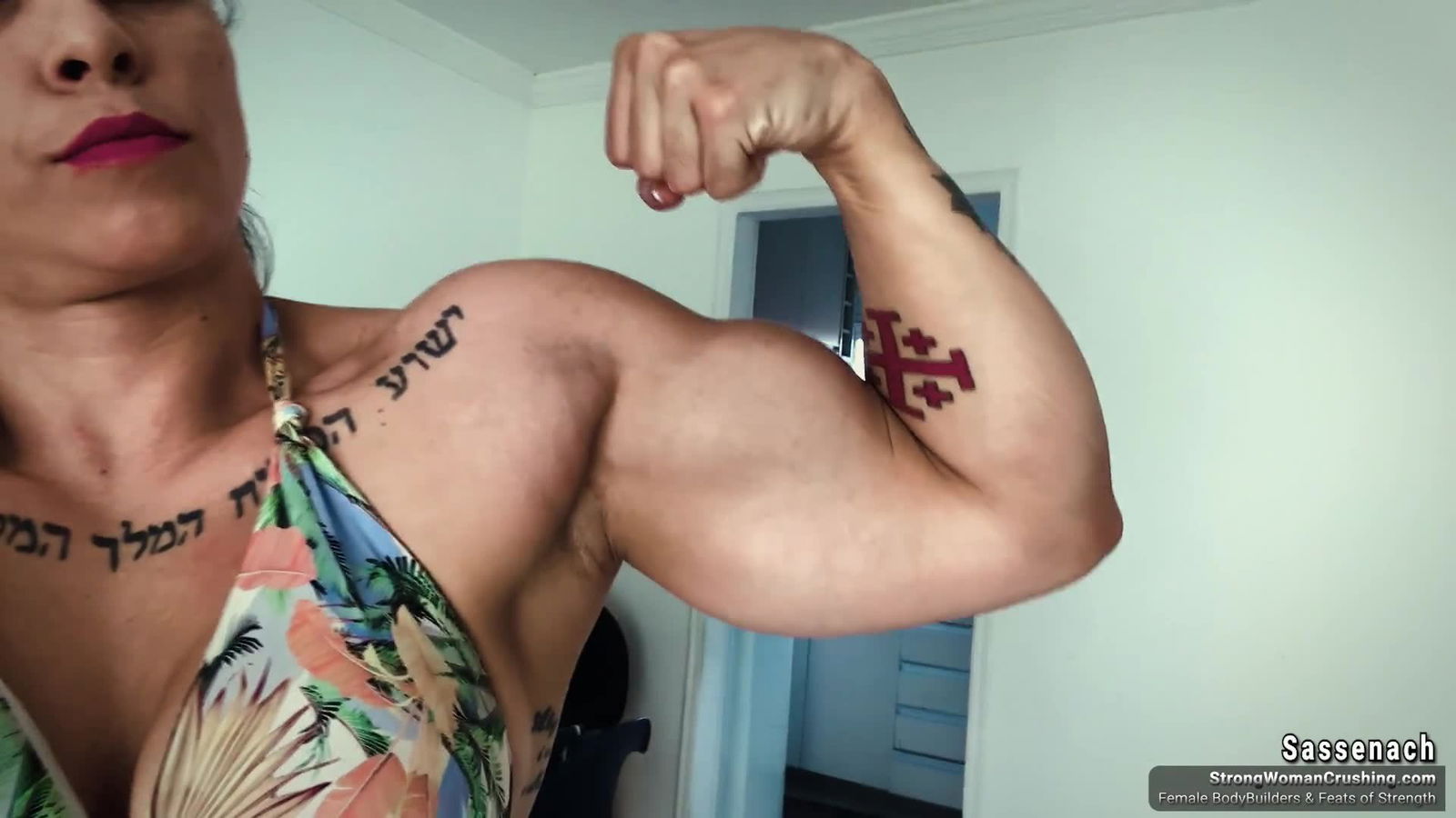 Album by MusclegirlStrength with the username @MusclegirlStrength, who is a brand user,  February 15, 2024 at 1:45 AM and the text says 'Sassenach Smashes Melon! Witness the Power of Her Mighty Muscles!
Full Video: https://bit.ly/47ONsCd

Experience the raw power of muscular goddesses as they dominate and flex, bending metal, crushing objects, and showcasing their incredible strength -..'