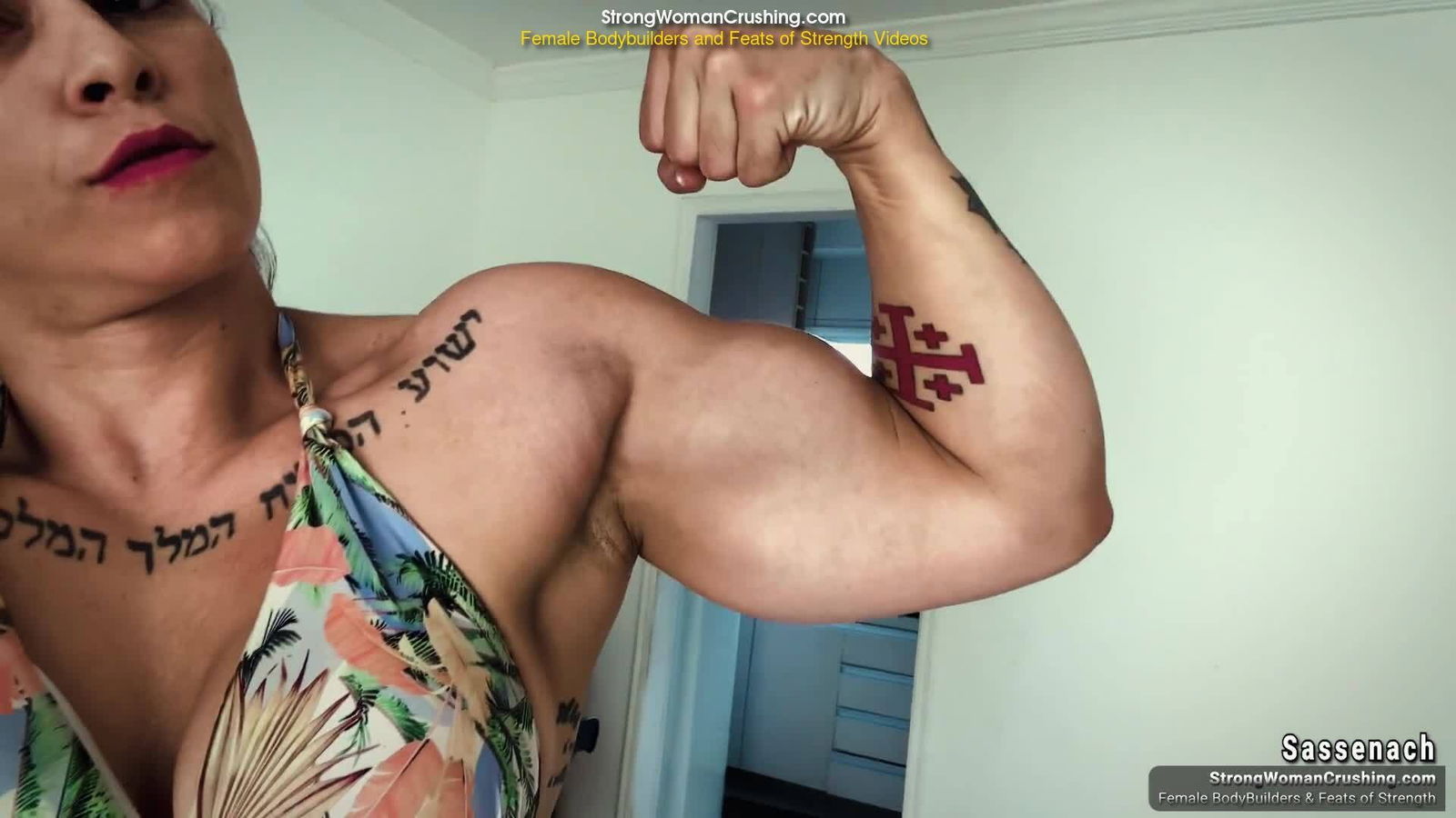 Album by MusclegirlStrength with the username @MusclegirlStrength, who is a brand user,  April 28, 2024 at 5:53 AM and the text says 'Scottish Sassenach Crushes Melon with Insane Muscle Power!: StrongWomanCrushing.com

#musclegirl #musclegirllove #femalemuscle #femalemuscles #featsofstrength #MuscleCrush #FruitPower #StrongWomen'