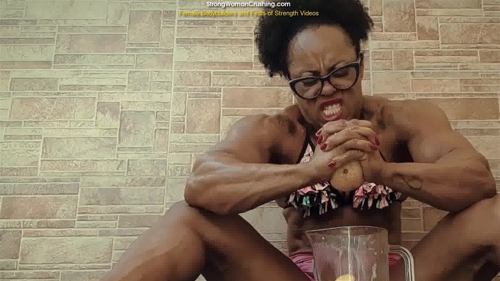 Photo by MusclegirlStrength with the username @MusclegirlStrength, who is a brand user,  April 15, 2024 at 2:38 PM and the text says 'Watch Marta Strong Crush an Orange with Her Powerful Arms!: StrongWomanCrushing.com

#musclegirl #musclegirllove #femalemuscle #femalemuscles #featsofstrength #StrongWomen #MuscleQueen #PowerfulFruitCrushers'