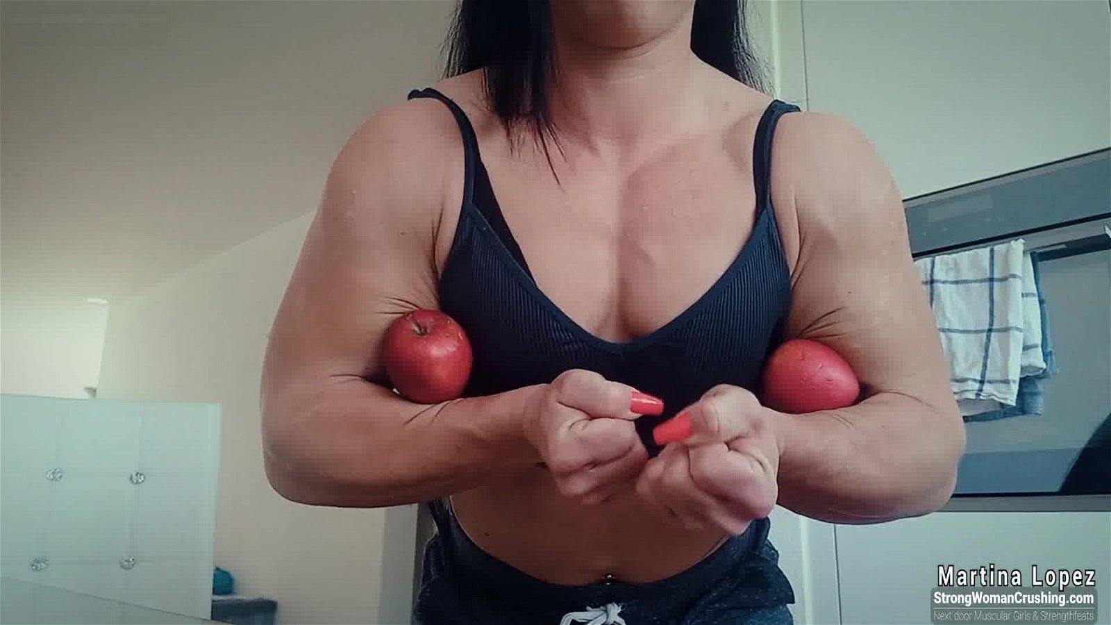Photo by MusclegirlStrength with the username @MusclegirlStrength, who is a brand user,  February 2, 2024 at 3:58 PM and the text says 'Unleashing Her Apple Juice Power: Watch Martina Lopez's Insane Muscle Feats!
Full Video: https://bit.ly/3yffXJT

Experience the awe-inspiring power and sensuality of Martina Lopez and other muscular female bodybuilders as they flex, bend metal, lift..'