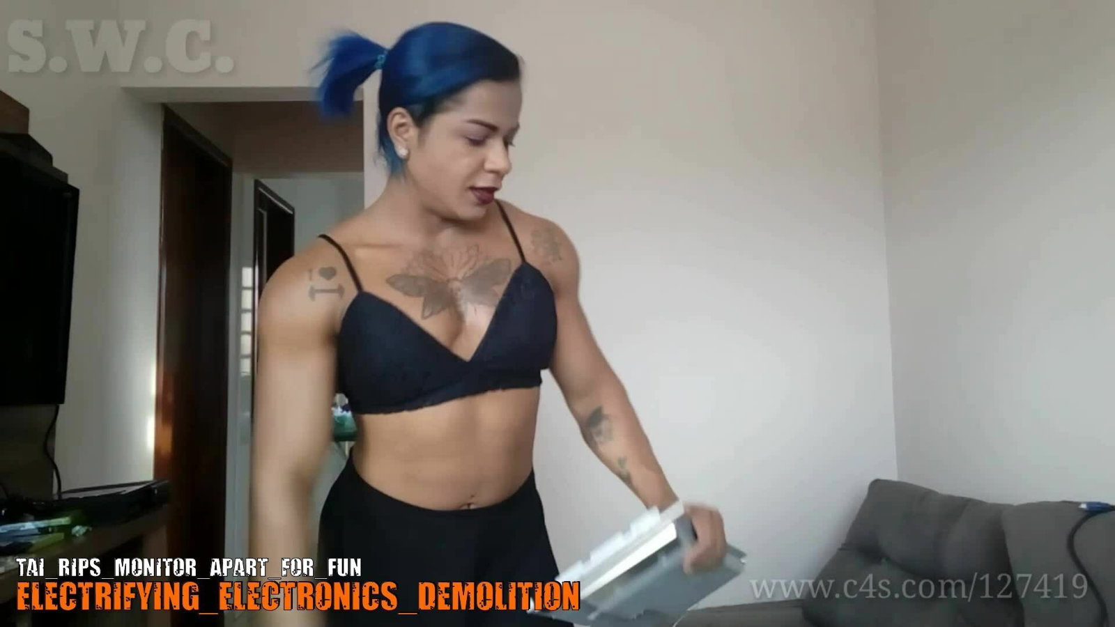 Photo by MusclegirlStrength with the username @MusclegirlStrength, who is a brand user,  October 3, 2023 at 2:42 PM and the text says '🔥🔥 Check out this awesome video of Tai Rips Monitor Apart for Fun! 🤩 🤩 Get your membership now to watch it at www.strongwomancrushing.com 💪 #strongwoman #tairips #monitorapart #crushingit #funwithTai'