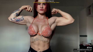 Photo by MusclegirlStrength with the username @MusclegirlStrength, who is a brand user,  June 1, 2024 at 1:29 PM and the text says 'Muscle Queen Crushes Apples! Watch Alice's Jaw-Dropping Strength!:
https://www.strongwomancrushing.com/2023/09/13/alice-showcases-her-muscular-physique-and-crushes-apples/

Watch as Alice displays her physical strength and power by crushing apples with..'