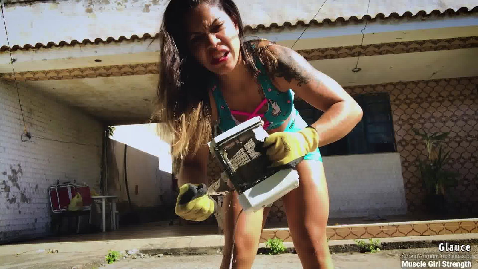 Photo by MusclegirlStrength with the username @MusclegirlStrength, who is a brand user,  February 16, 2024 at 1:10 AM and the text says 'Muscle Goddess Glauce Obliterates a Toaster with Herculean Strength!
Full Video: https://bit.ly/3kAwB2D

Experience the awe-inspiring power of muscular female bodybuilders as they flex their muscles, crush objects, and showcase their extraordinary..'