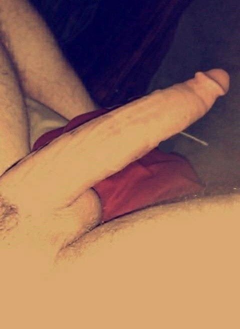 Photo by 9inchcountryboy27 with the username @9inchcountryboy27,  October 1, 2020 at 11:42 AM. The post is about the topic Amateur selfies and the text says 'could really use a hand!'