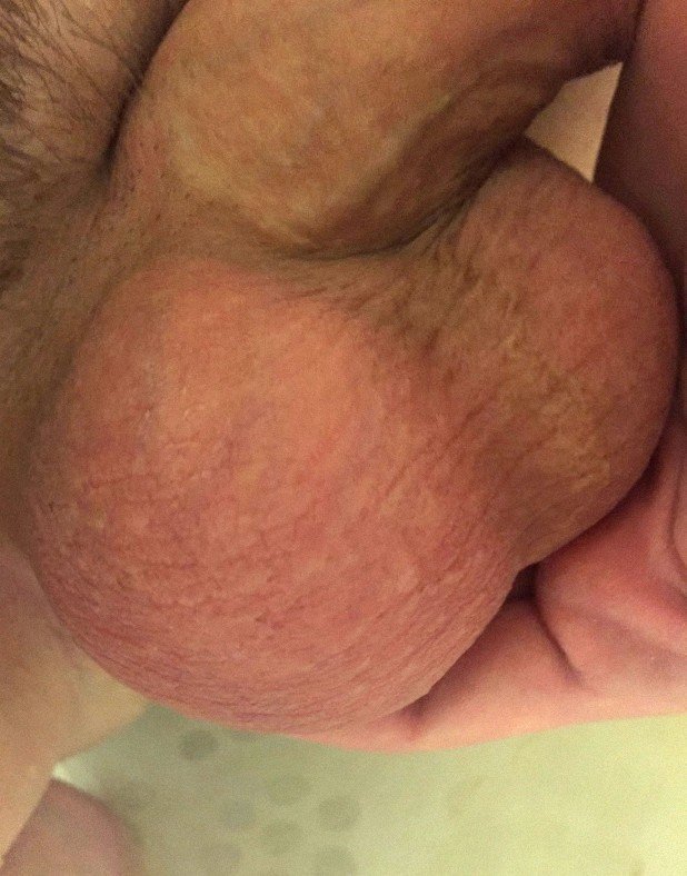 Photo by Bunny with the username @BunnyDick, posted on April 16, 2022. The post is about the topic Balls and the text says '#me #balls #testicles #scrotum'