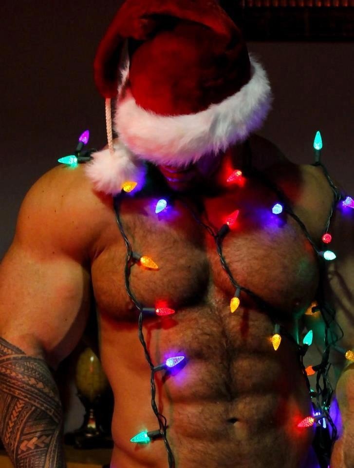 Photo by FreyaBDSM with the username @FreyaBDSM,  December 24, 2020 at 7:15 PM. The post is about the topic What eyes need for jerking off :) and the text says 'Merry Christmas and naughty one to you :) lots of handcuffs , dildos strap ons as presents gifts
 xoxo 
Freya'