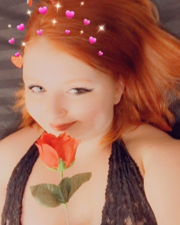 Photo by SpicedEnterprise with the username @spicesophia, who is a star user,  February 4, 2021 at 12:40 AM. The post is about the topic Valentine's Day and the text says 'hope you guys enjoy! find all of our content on www.itsmyurls.com/SinSpice 🥰🍑🍆'