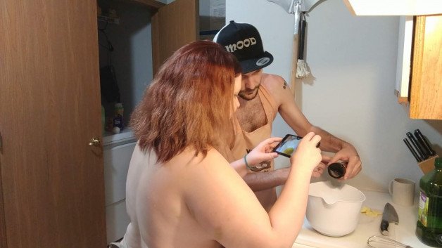 Album by SpicedEnterprise with the username @spicesophia, who is a star user,  June 20, 2021 at 6:15 AM. The post is about the topic Cum eating husbands and the text says 'A new episode of cum cooked is out now! https://www.manyvids.com/Video/2835496/Cum-Cooked-Italian-Parm-YellowSquash/'