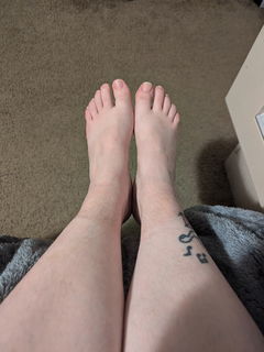 Photo by Alexys1982 with the username @Alexys1982, who is a star user,  July 20, 2024 at 5:42 AM. The post is about the topic Sexy Feet and the text says 'check out some more of my content!
https://app.feetfinder.com/userProfile/Alyxsoftpaws'