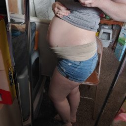 Watch the Photo by Alexys1982 with the username @Alexys1982, who is a star user, posted on January 29, 2021. The post is about the topic Amateurs. and the text says 'what do you think y'all is #pregnant sexy or nah?'