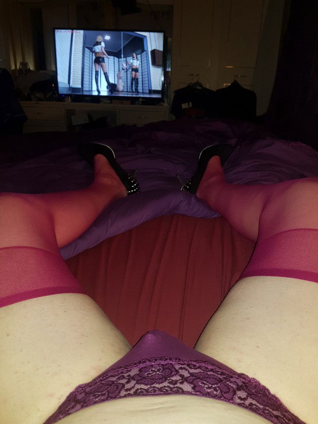 Photo by Likestobesubmissive with the username @Likestobesubmissive, who is a verified user,  January 23, 2019 at 6:42 AM