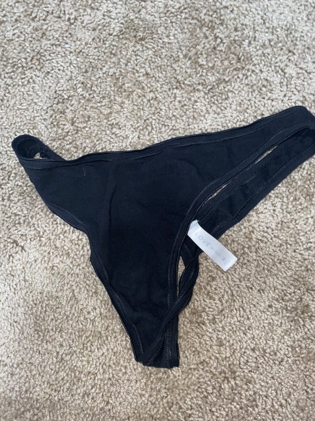 Album by Blacksugar1994 with the username @Blacksugar1994,  July 11, 2021 at 1:55 PM. The post is about the topic Wet dirty panties/grool pussy and the text says 'Snatched another pair of my sister in laws dirty panties 🤤'