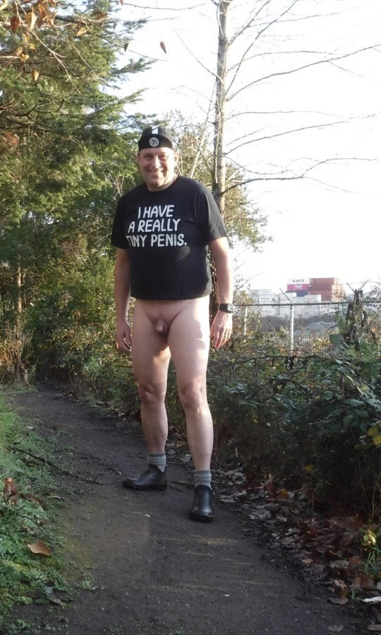 Watch the Photo by fixie with the username @fixiedood, posted on October 25, 2020. The post is about the topic SPH Small Penis Humiliation. and the text says 'just introducing myself'