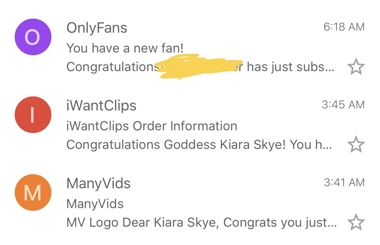 Photo by Kiara Skye with the username @KiaraSkye, who is a star user,  March 3, 2020 at 1:47 PM and the text says '💸My favorite way to wake up! Good boys are pleasing me today already! 💅🏻

#sales #onlyfans #iwantclips #goodmorning'