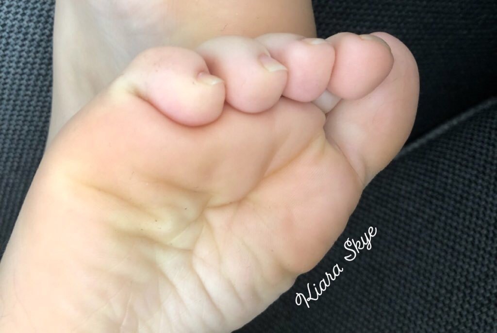Photo by Kiara Skye with the username @KiaraSkye, who is a star user,  April 21, 2020 at 8:16 PM. The post is about the topic Foot Fetish and the text says 'Happy #toesday! 🦶 

Come follow me and check my links for more😋


#feet #toes #wrinkledsoles #soles #footfetish'