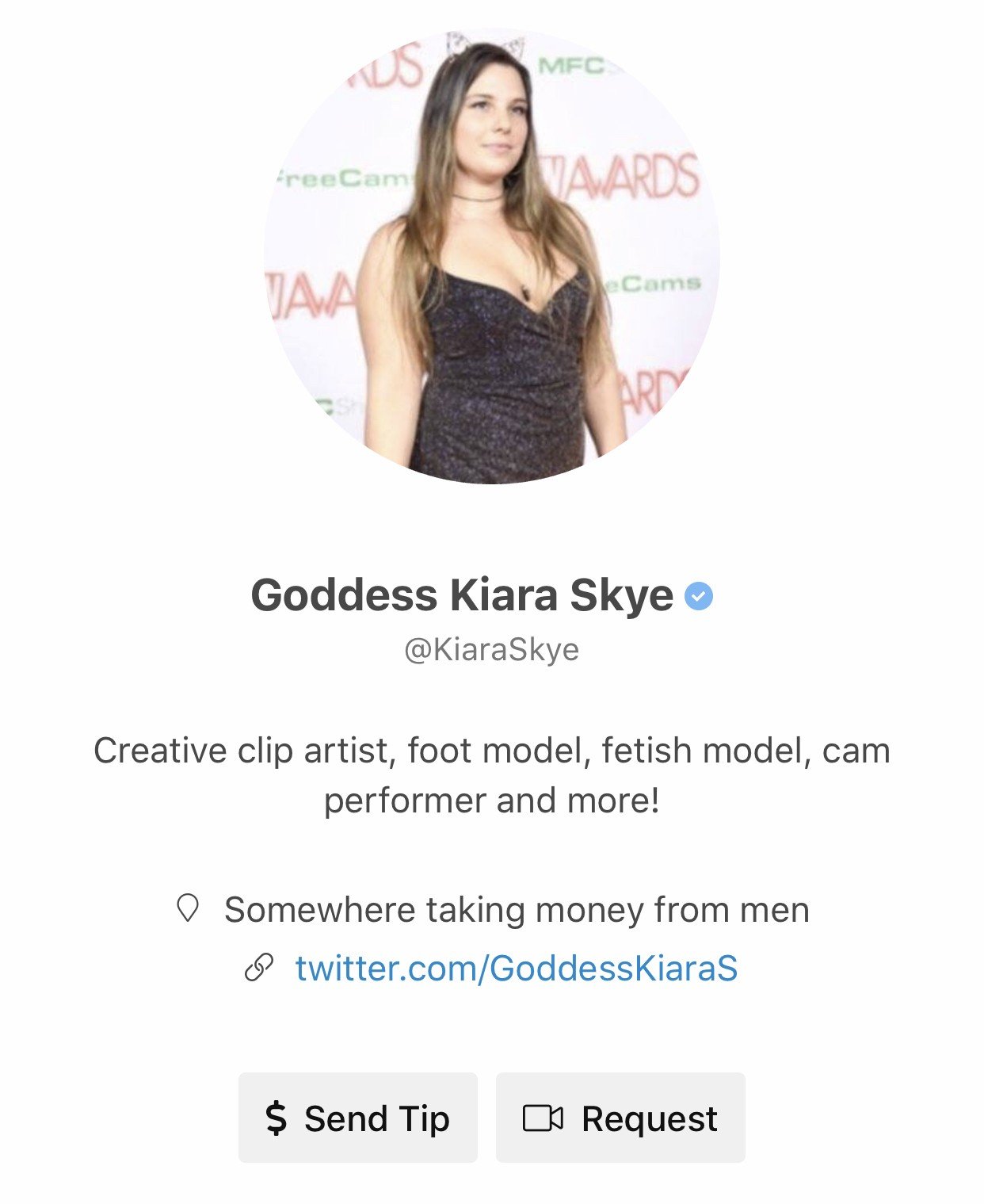 Photo by Kiara Skye with the username @KiaraSkye, who is a star user,  May 9, 2019 at 1:42 PM and the text says '🗣Did you know you can purchase many of my #footfetish and #femdom #clips with #crypto?!

🔗 https://bitvids.net/Kiaraskye 

#bitcoin #cryptocutie #cryptho #goddess #feet #ethereum'