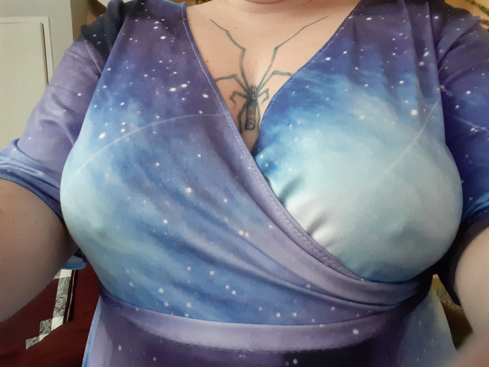 Photo by spiderboobs with the username @spiderboobs, who is a star user,  September 21, 2020 at 2:18 PM and the text says 'nipples!'