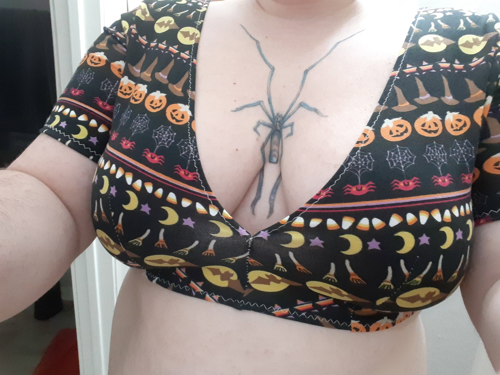 Photo by spiderboobs with the username @spiderboobs, who is a star user,  September 21, 2020 at 2:15 PM and the text says 'my latest sewing project!   #halloween'