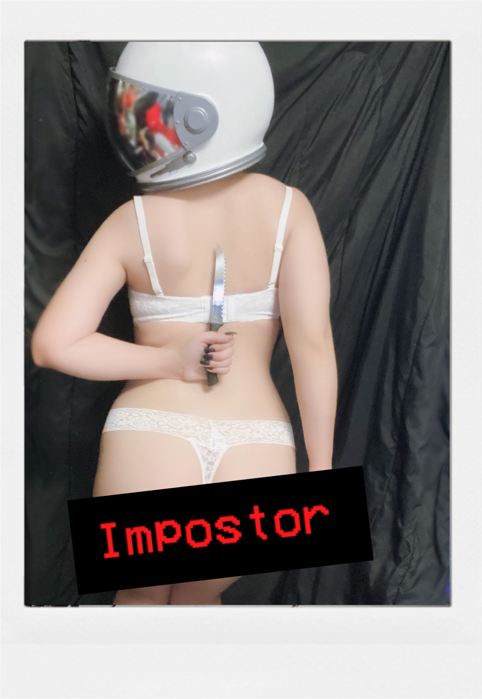 Photo by DeerIntelligent with the username @DeerIntelligent, who is a star user,  October 31, 2020 at 10:08 PM. The post is about the topic Cosplay and the text says 'Among Us Impostor set previews 🖤
kinda sus'