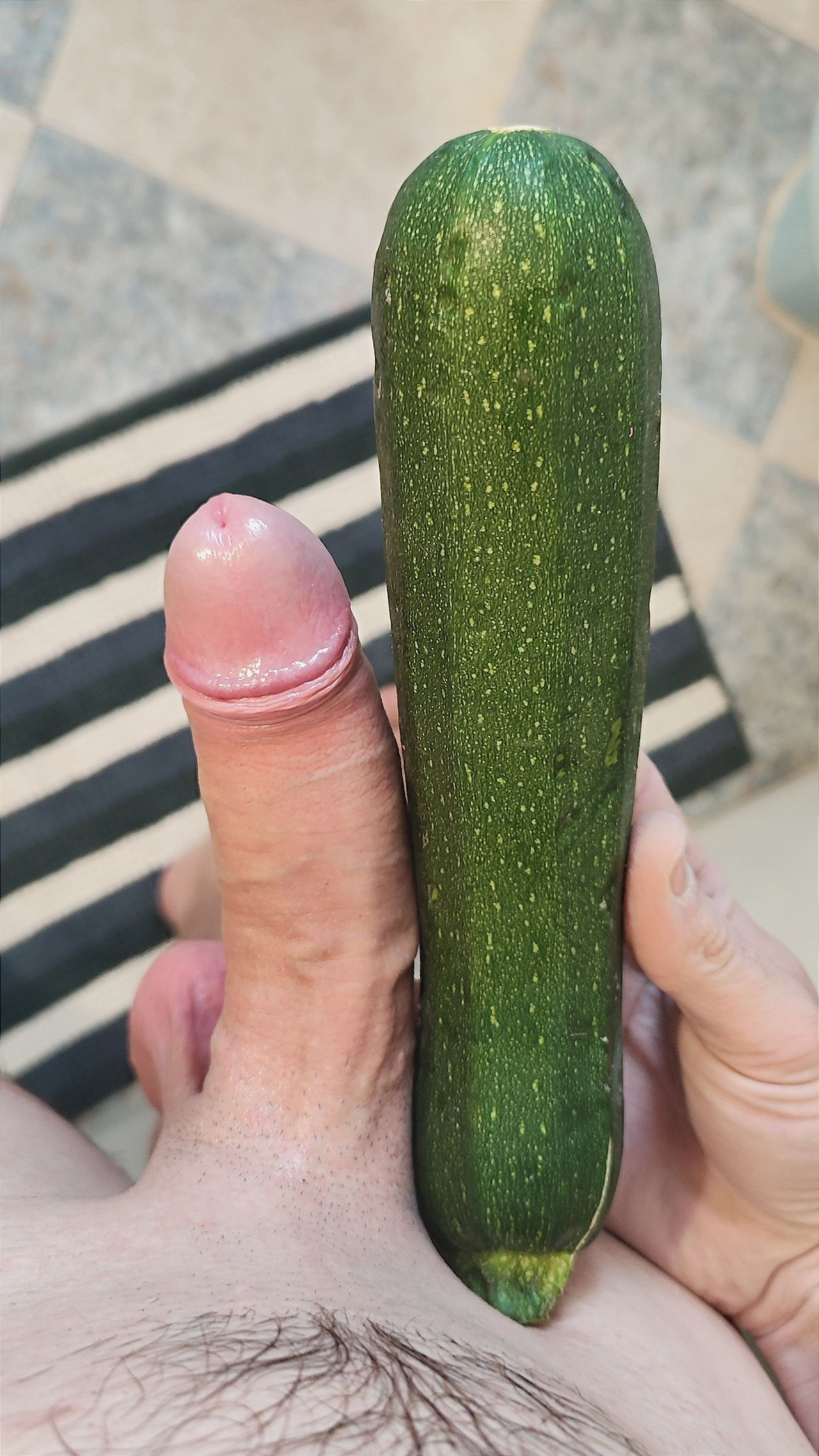 Photo by Alvaromadrid with the username @Alvaromadrid,  August 19, 2022 at 1:35 AM. The post is about the topic Rate my pussy or dick and the text says '#dick #cock #polla #pene #cum #paja #boy #chico #bisex #bisexual #bi #handjob #madrid #spain #rate #rateme #ratemydick #ratemycock #snapchat #sexting #girls snap: a_diversion2019'
