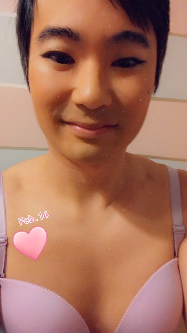 Photo by AsianBabeBritt with the username @AsianBabeBritt, who is a verified user,  February 15, 2020 at 7:20 AM and the text says '#Asian #amateur #shorthair #thewannabebimbo #filter

Spoil Me: 
http://www.amazon.com/registry/wishlist/1VBXHD9XW3J01'