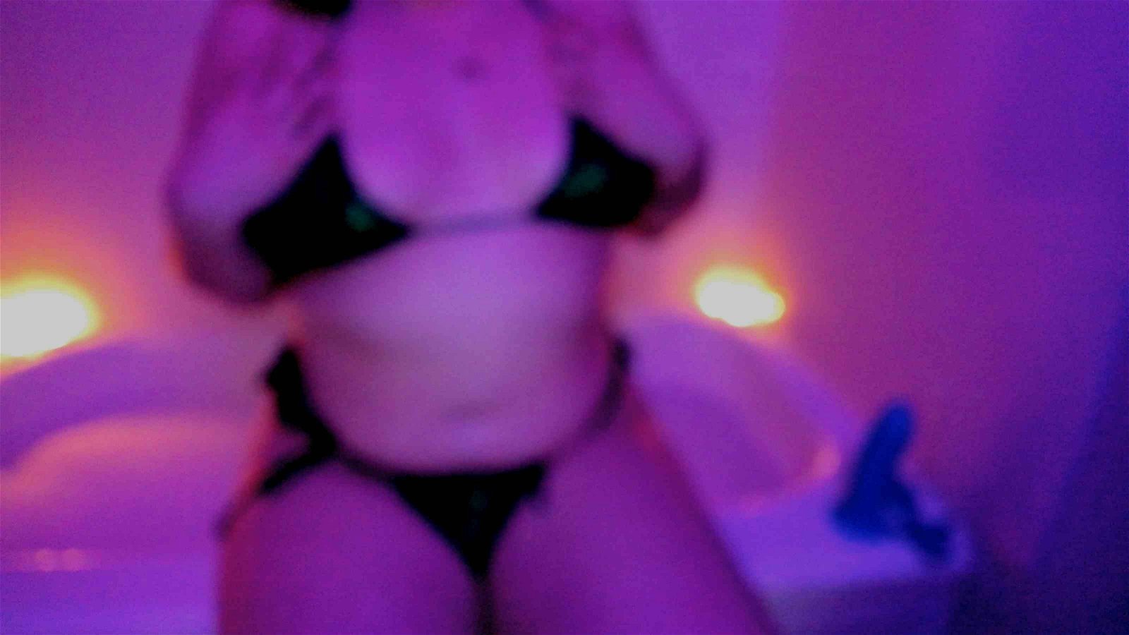 Photo by BabieXsuccc with the username @BabieXsuccc, who is a star user,  March 3, 2023 at 3:50 AM. The post is about the topic Bathroom scenes and the text says 'https://onlyfans.com/babiexsucc

had some fun in the bath today the videos and clear pics are on my onlyfans ^-^ help out a student pay off her textbooks its a win win for you and me <3'