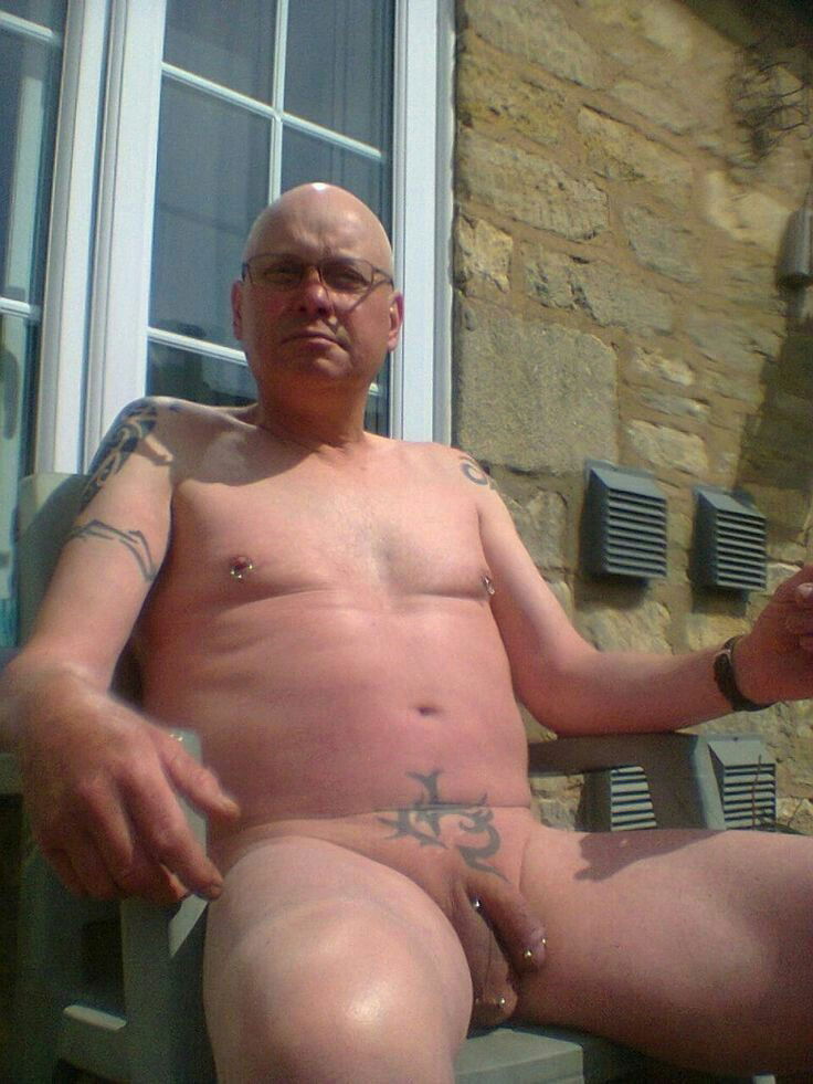 Album by naturisttyuvfd999495 with the username @naturisttyuvfd999495,  November 15, 2020 at 6:03 PM. The post is about the topic Gay