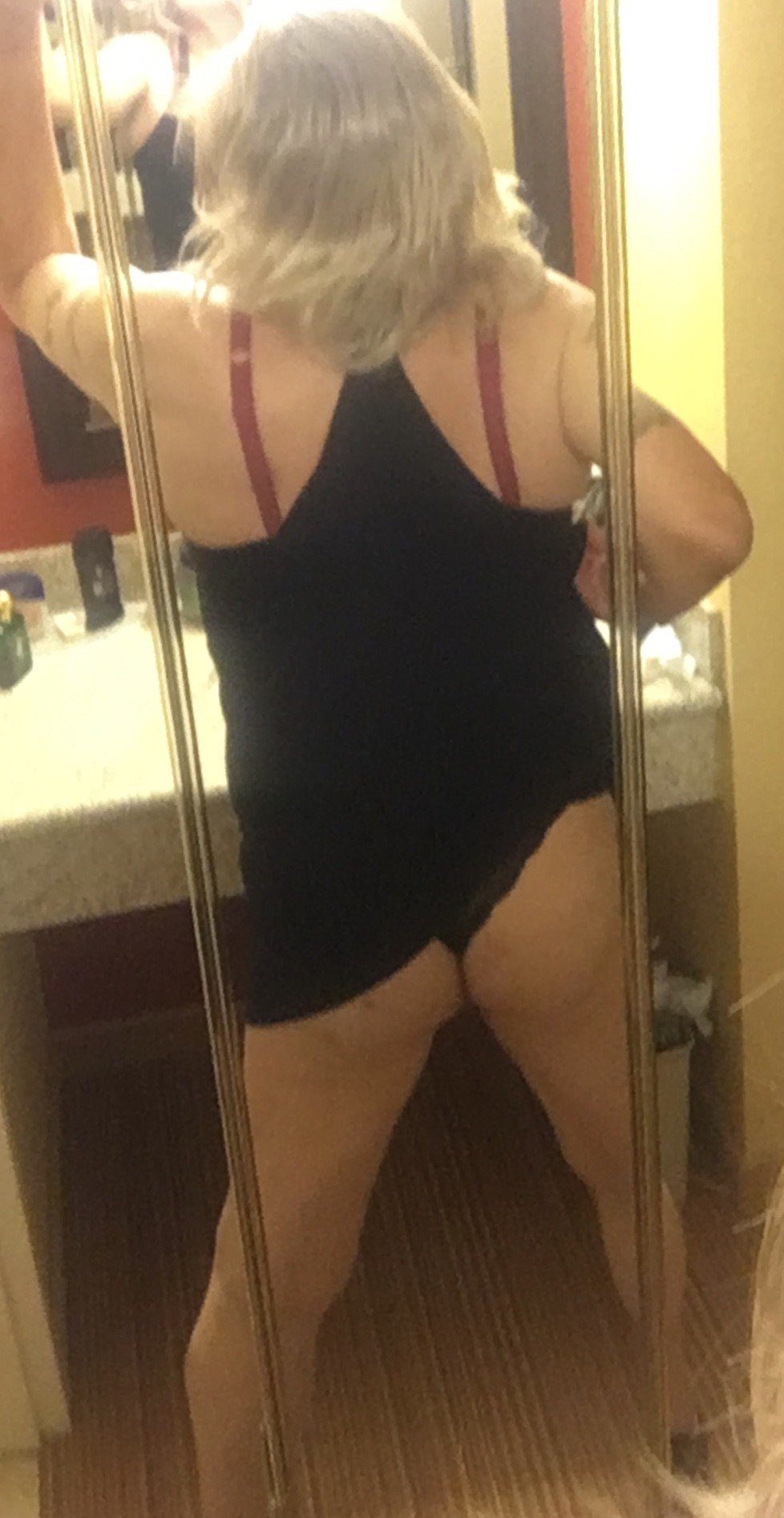 Photo by Sassycharlene666 with the username @Sassycharlene666t, who is a verified user,  January 14, 2021 at 6:12 AM. The post is about the topic Big Black Dicks and the text says 'any big black cocks hit this'