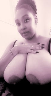 Photo by Daddy’s Kitten (42O) with the username @Kitten420,  December 11, 2020 at 10:46 AM. The post is about the topic BBW