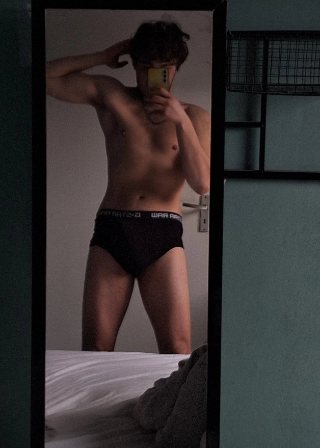 Photo by Sinner's sanctuary with the username @HornyTony2001,  February 8, 2024 at 9:24 PM. The post is about the topic Mirror Selfies and the text says 'Long overdue for some nasty sex😭'