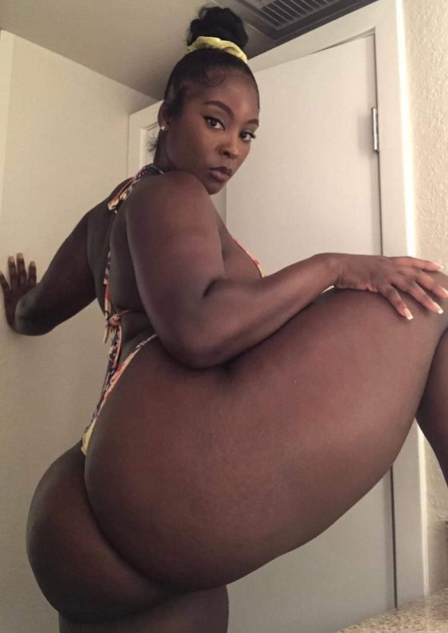 Album by Bacon923 with the username @Bacon923,  June 22, 2022 at 8:40 PM. The post is about the topic Ebony Excellence and the text says 'Ebony Delight Pt3
Comments Welcome'