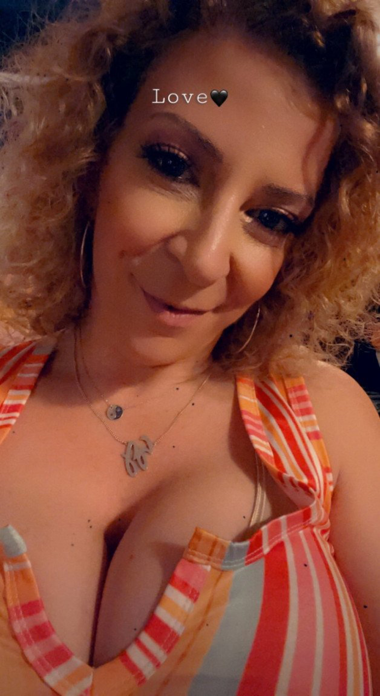 Photo by sarajayxxx with the username @sarajayxxx, who is a star user,  January 21, 2023 at 6:58 AM. The post is about the topic NSFW Snapchat and the text says 'Happy Tiddy Tuesday ( • )( • ) from my private snap ? sarajaysnaps.com'