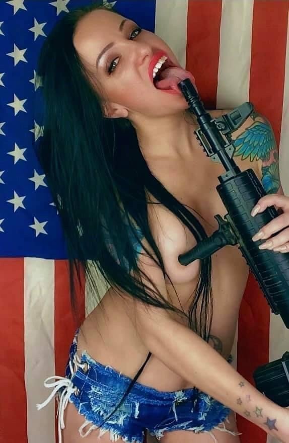 Photo by Scarlet Shock with the username @ScarletShock,  February 1, 2021 at 2:38 PM. The post is about the topic MILF and the text says '‘Murica..... Fuck Yeah! ♥️🤍💙
scarletshock.com'