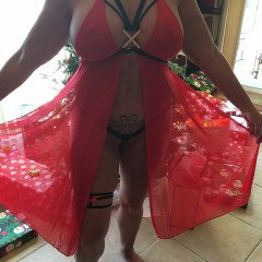 Photo by flashingmilf with the username @flashingmilf,  October 25, 2018 at 1:01 PM and the text says 'chas-n-naked:

Christmas Angel'