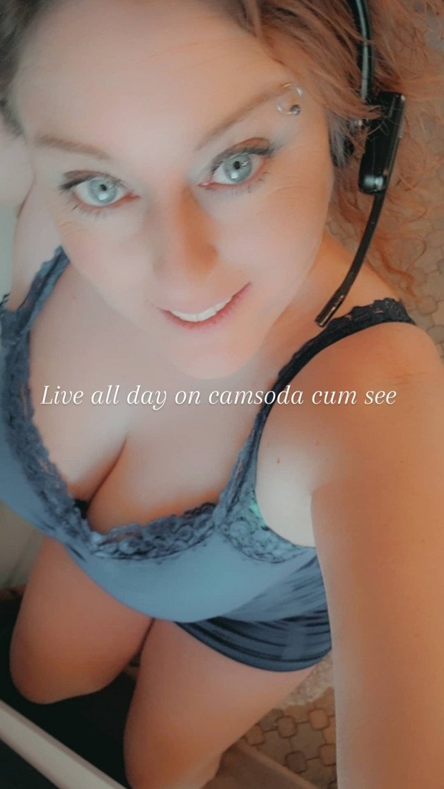 Album by sparkles1.ismygirl with the username @ccutie2016, who is a star user,  February 18, 2021 at 6:18 PM. The post is about the topic I’d fuck that. and the text says 'live live live all day cum see me in my office hehe https://www.camsoda.com/sparkles1ismygirl #camgirl #camsoda #ismygirl #bdsm #lovense #fineartmodel #booty'