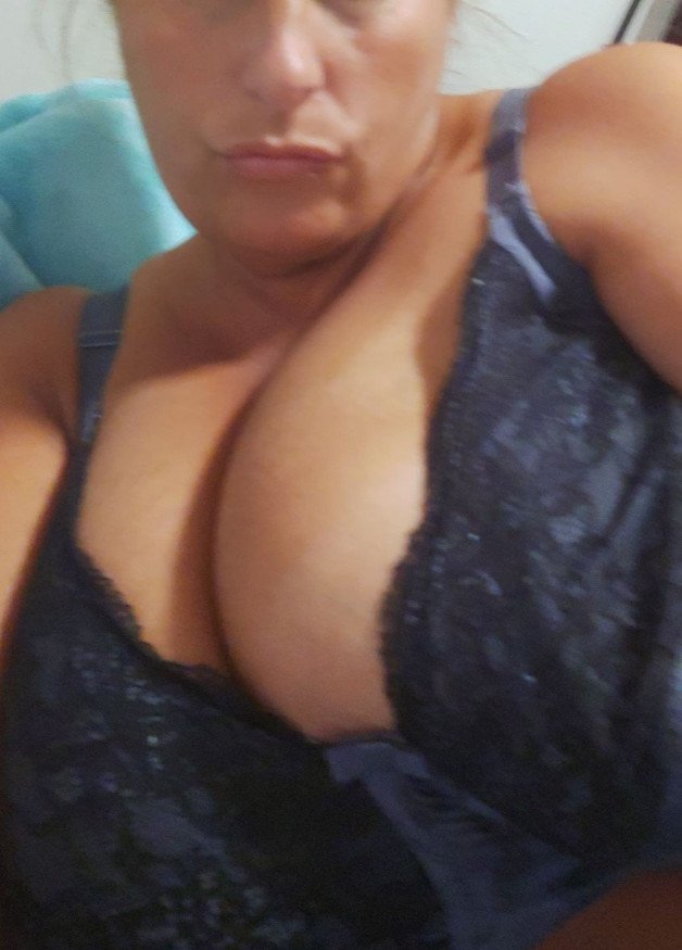 Photo by Reefarmer1 with the username @Reefarmer1,  May 12, 2021 at 1:15 PM. The post is about the topic MILF and the text says 'She love show her big tits and make me very hard!'